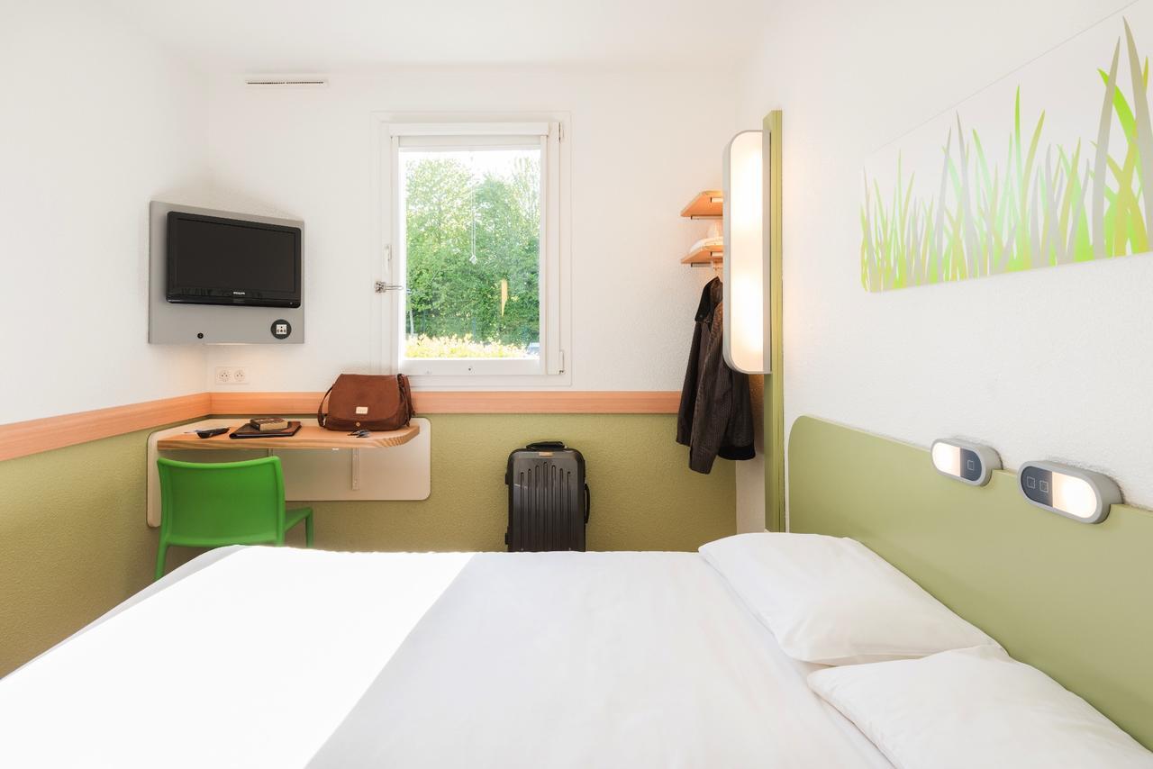 Ibis Budget Rennes Route De Saint Malo Montgermont Esterno foto