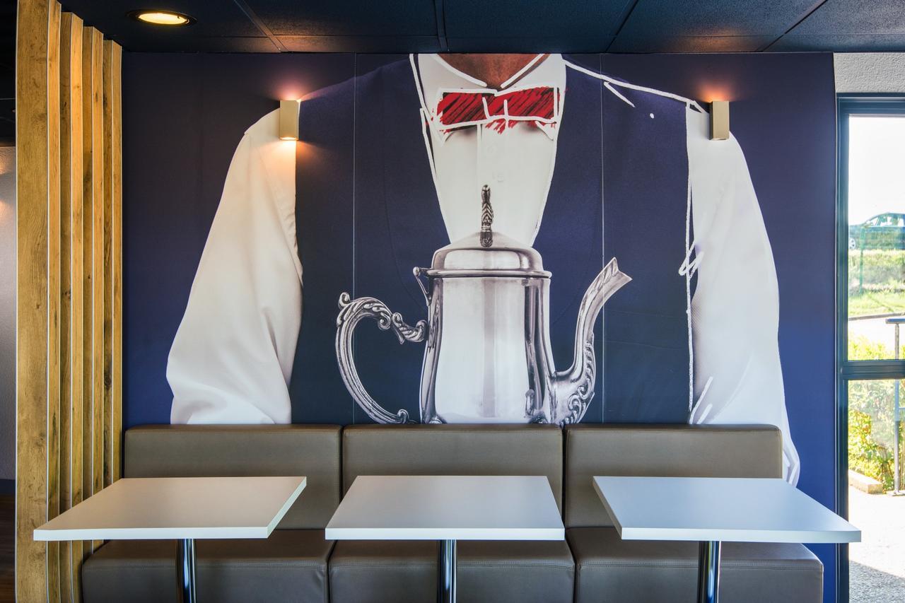 Ibis Budget Rennes Route De Saint Malo Montgermont Esterno foto