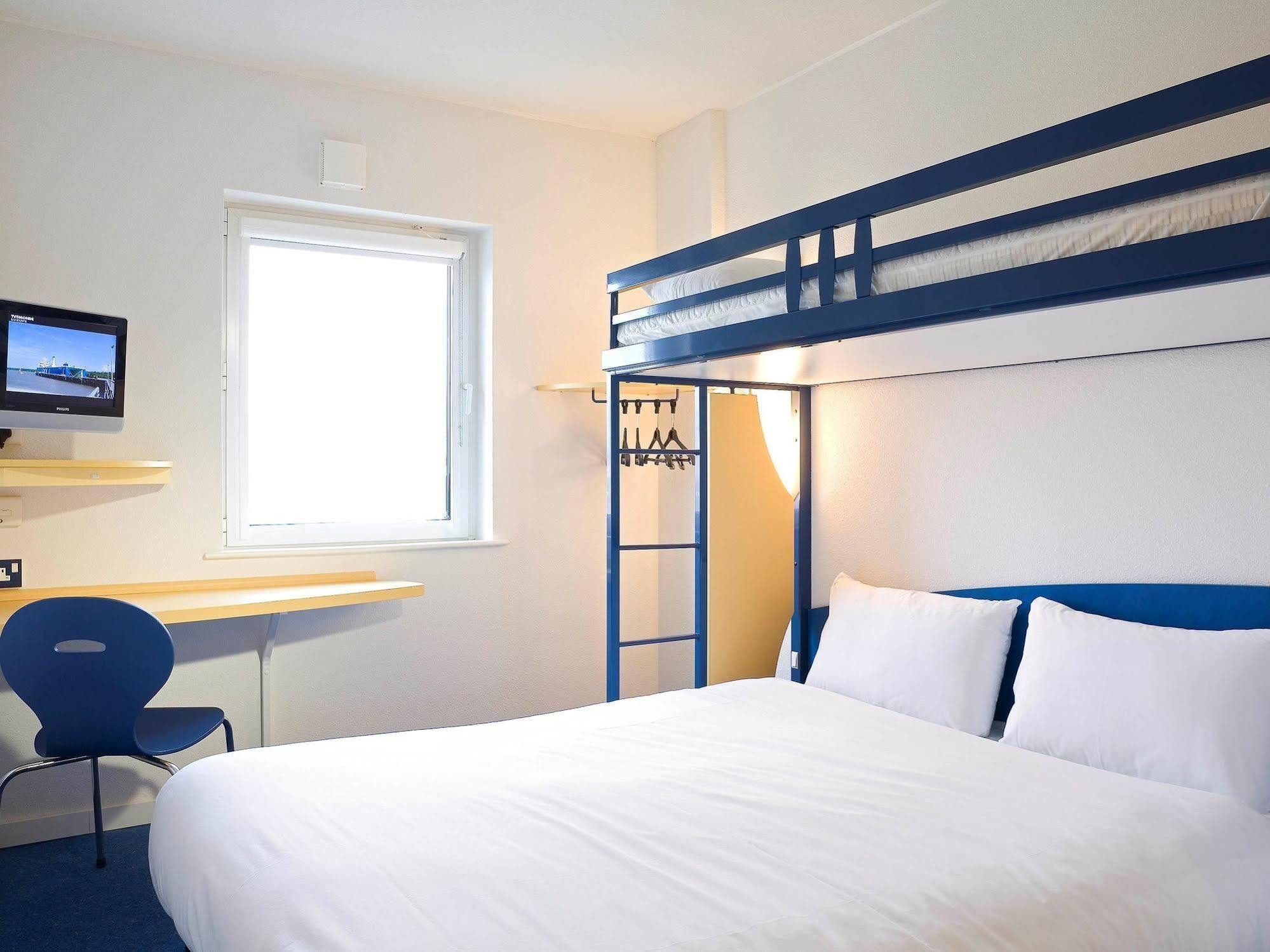 Ibis Budget Rennes Route De Saint Malo Montgermont Esterno foto