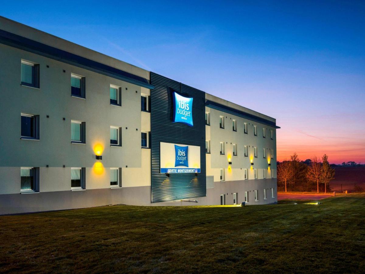 Ibis Budget Rennes Route De Saint Malo Montgermont Esterno foto